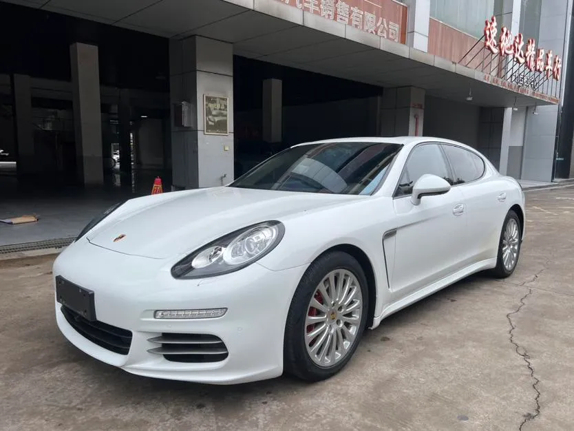 Porsche Panamera, 2014