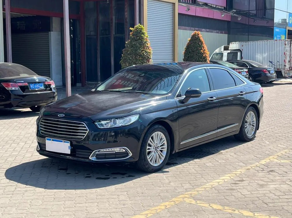 Ford Taurus Facelift EcoBoost 245 Fashion Version, 2017 — фото 1