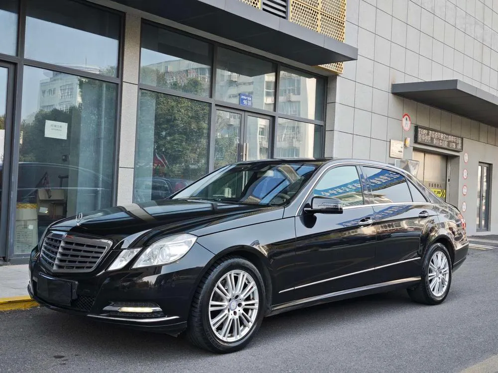 Mercedes-Benz E-Class E 300 L Version, 2012 — фото 1
