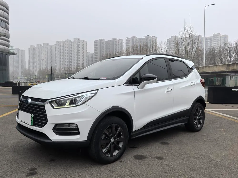 BYD Yuan EV EV360 Smart Connected Stylish Cool Version, 2018 — фото 1