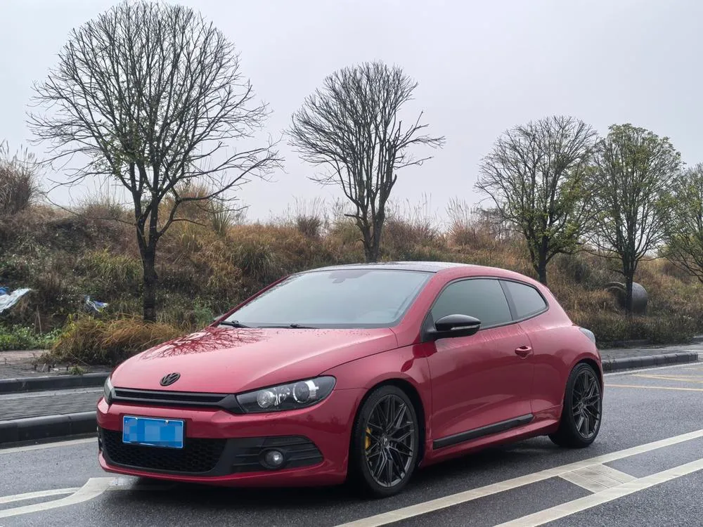 Volkswagen Scirocco, 2011
