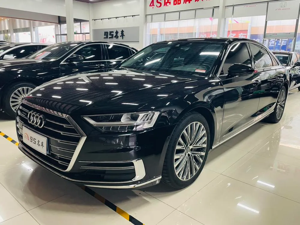 Audi A8, 2021