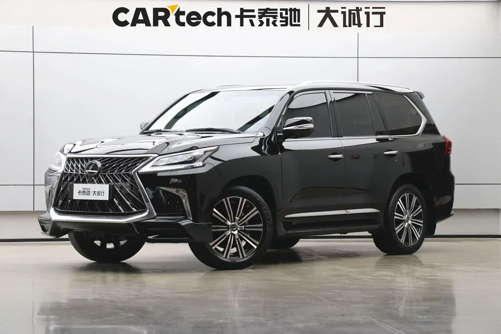 Lexus LX 5.7L Auto 4WD 8 Seater Parallel Import, 2020 — фото 1