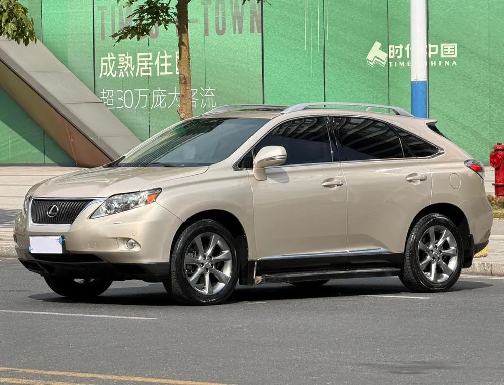 Lexus RX Classic 350 Edition, 2010 — фото 1