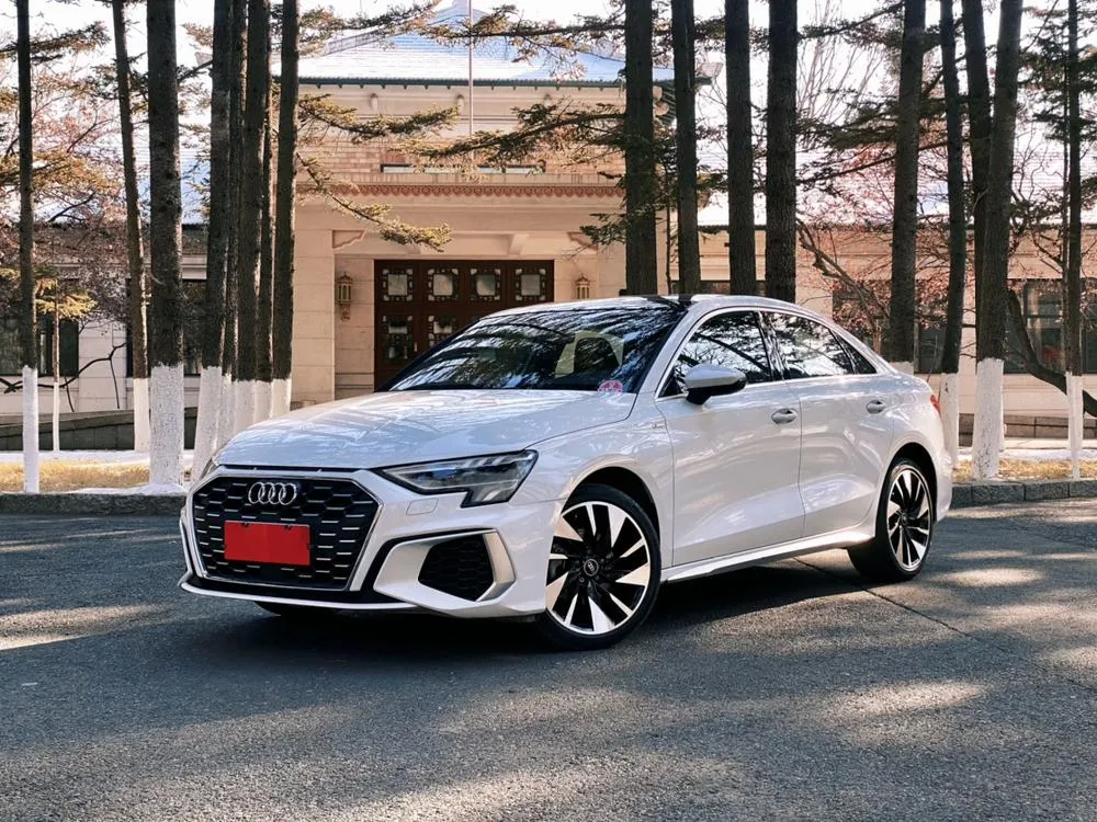 Audi A3 A3L Limousine 35 TFSI Fashion Sport Version, 2024 — фото 1