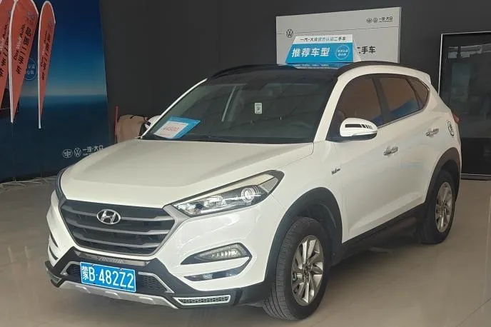 Hyundai Tucson, 2015