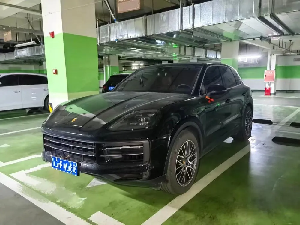 Porsche Cayenne, 2024