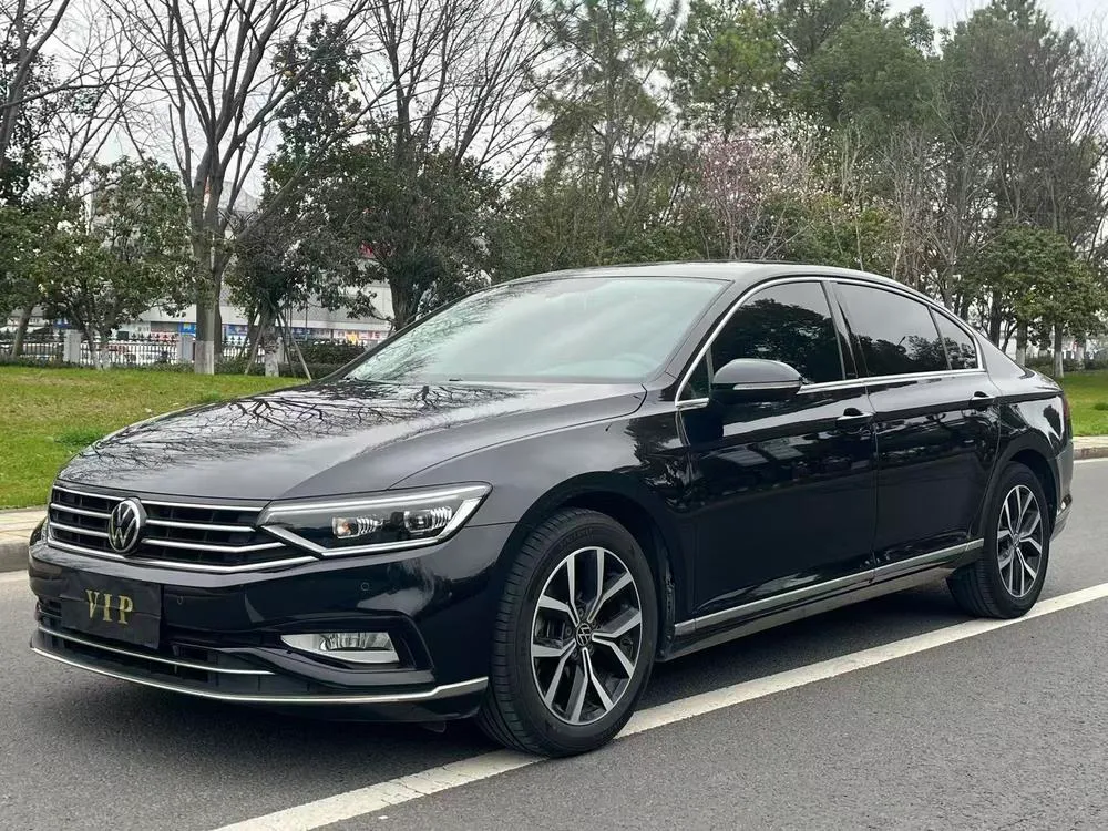 Volkswagen Magotan 330TSI DSG Leading Version, 2020 — фото 1