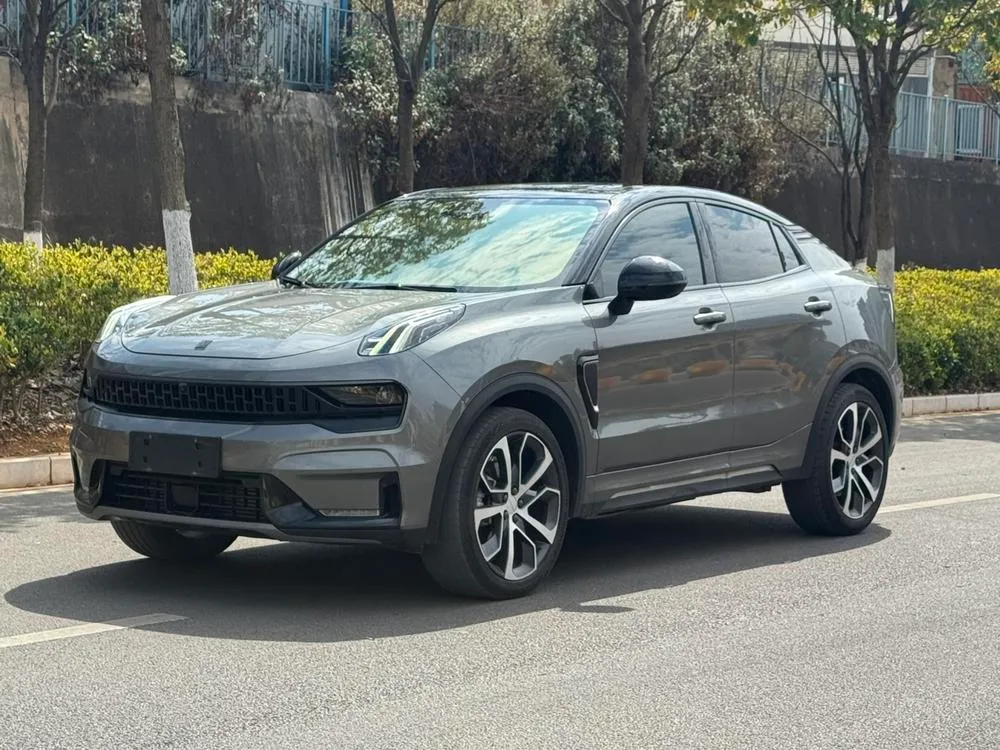 Lynk & Co 05 2.0TD 4WD Dynamic Halo, 2022 — фото 1