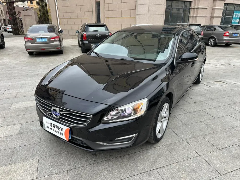 Volvo S60, 2014
