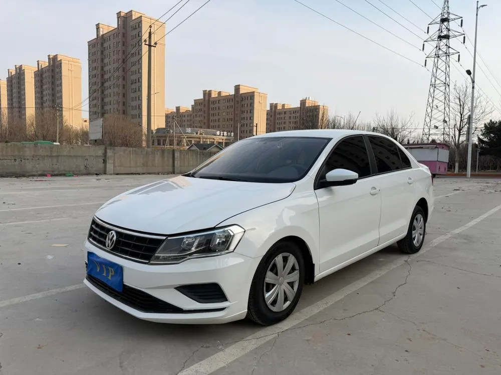 Volkswagen Jetta 1.4L Manual Fashion Version, 2017 — фото 1