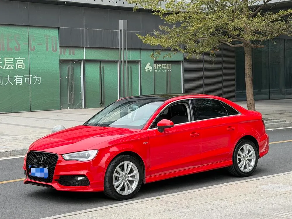 Audi A3 (Import) Limousine 40 TFSI S line Comfort Version, 2014 — фото 1