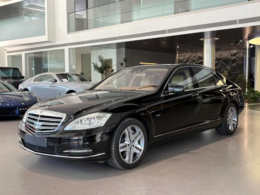 Mercedes-Benz S-Class, 2010
