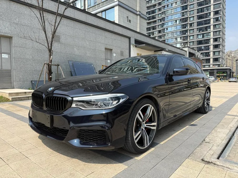 BMW 5-Series, 2020