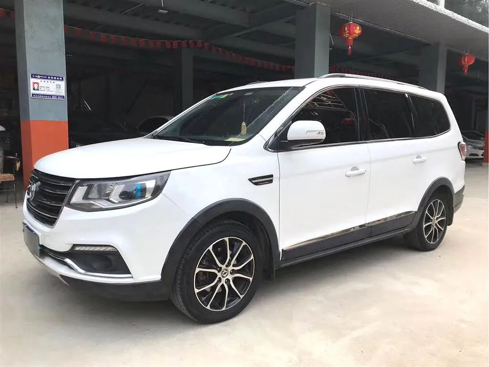 Dongfeng Fengxing Forthing SX6 2.0L Manual Prestige Version, 2016 — фото 1