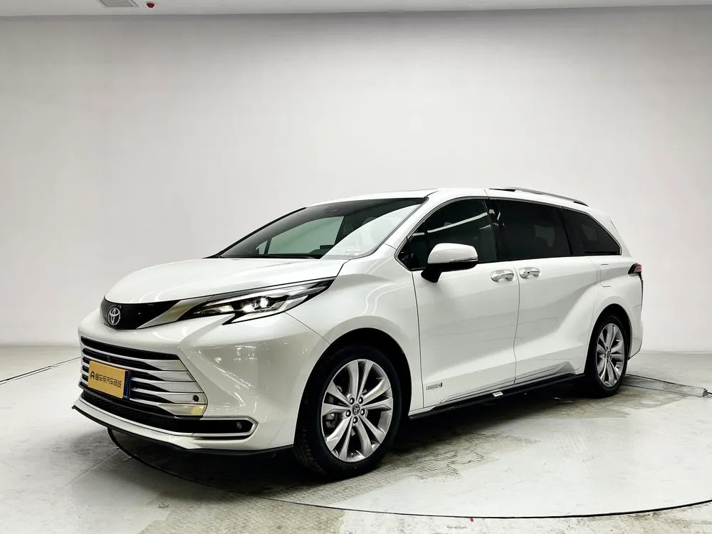 Toyota Sienna, 2023