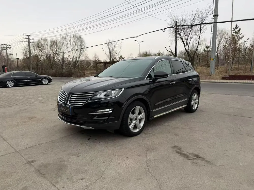 Lincoln MKC 2.0T 2WD Premium Edition CN6, 2019 — фото 1