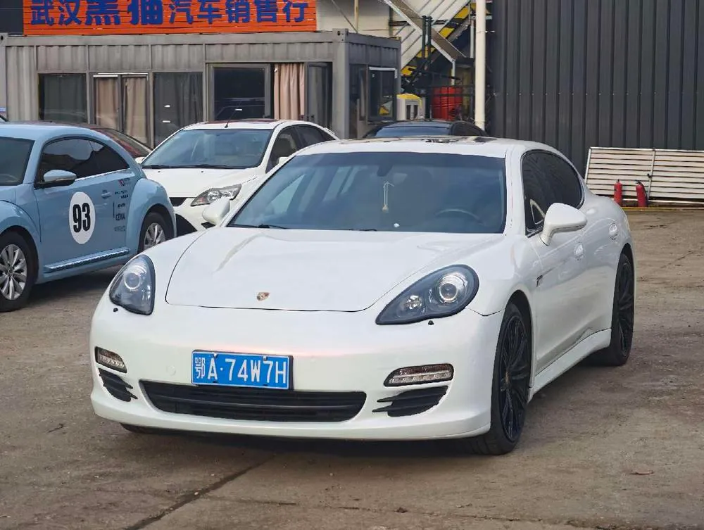 Porsche Panamera Panamera Platinum Edition 3.6L, 2013 — фото 1