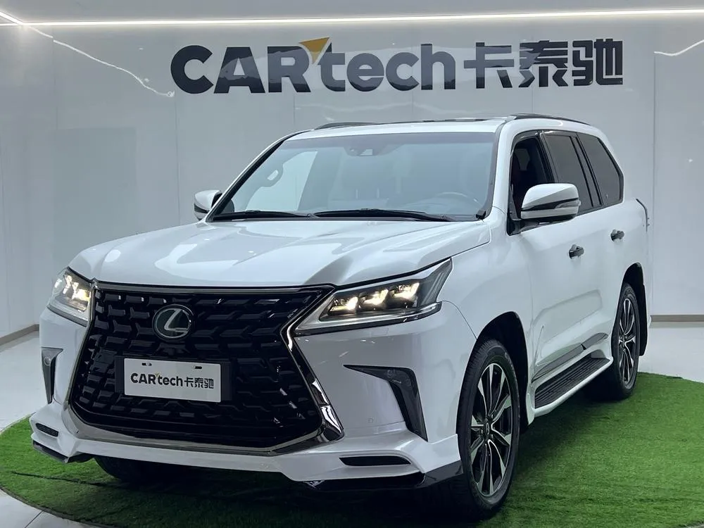 Lexus LX, 2021