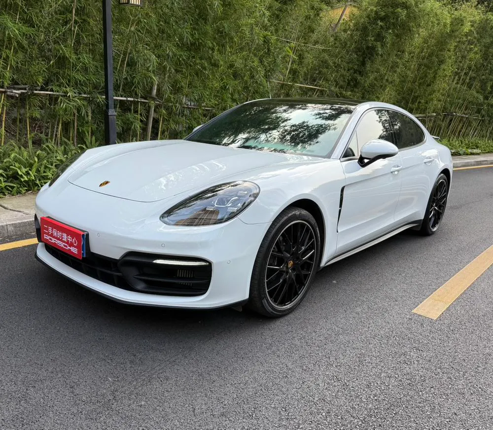 Porsche Panamera, 2023