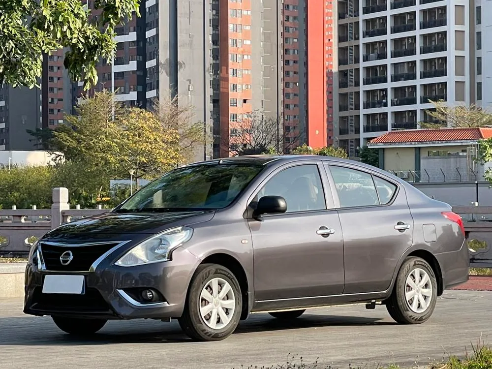 Nissan Sunny, 2015