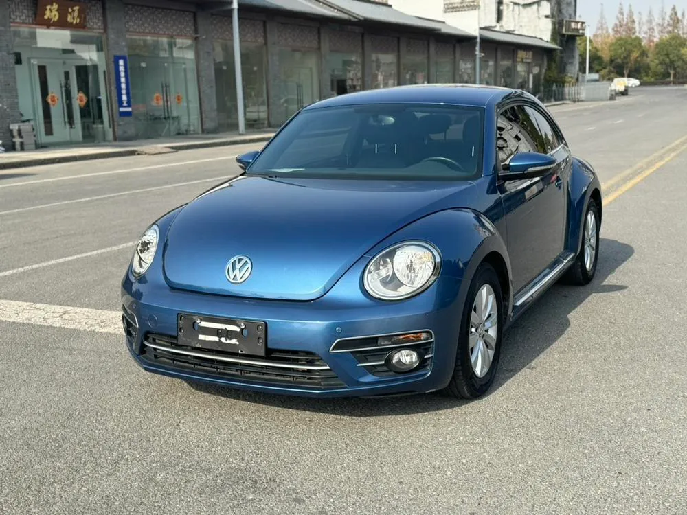 Volkswagen Beetle 180TSI Version, 2018 — фото 1
