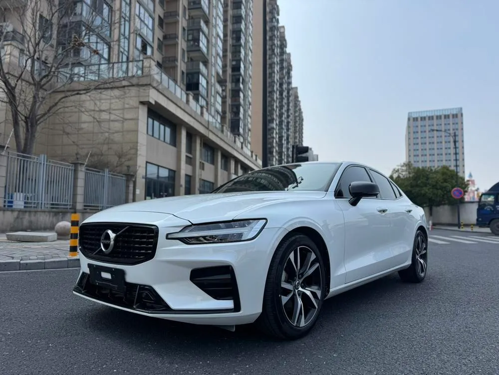 Volvo S60, 2021