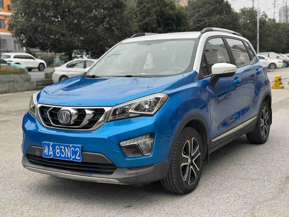 Changan CS15, 2016