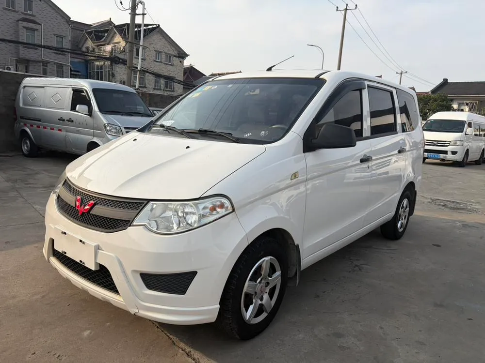Wuling Hongguang 1.5L Classic Model S Basic Version CN5, 2018 — фото 1