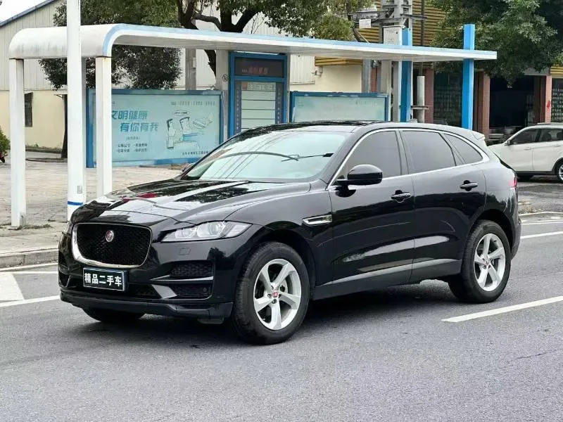 Jaguar F-PACE, 2020