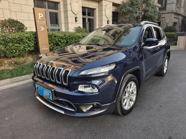 Jeep Cherokee, 2017