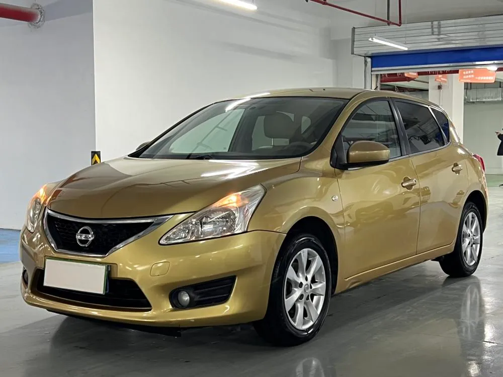 Nissan Tiida 1.6L CVT Comfort Version, 2011 — фото 1
