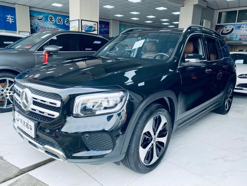 Mercedes-Benz GLB, 2023