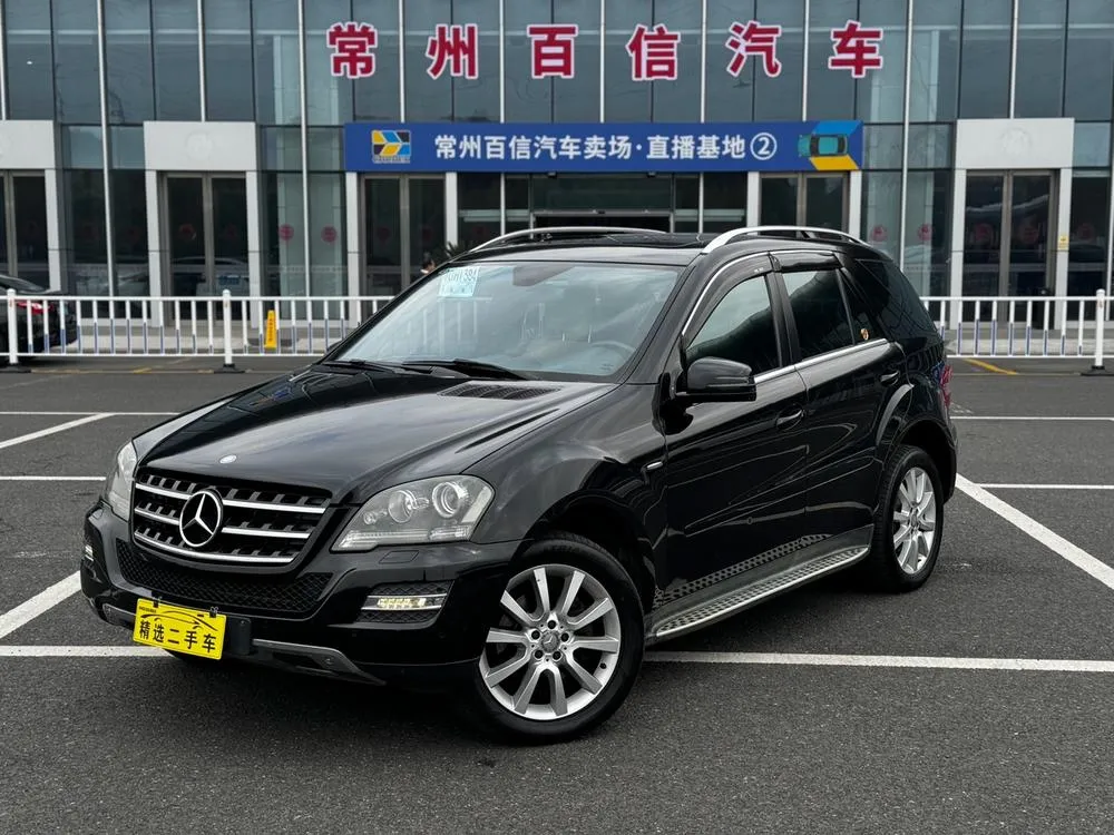 Mercedes-Benz M-Class, 2010