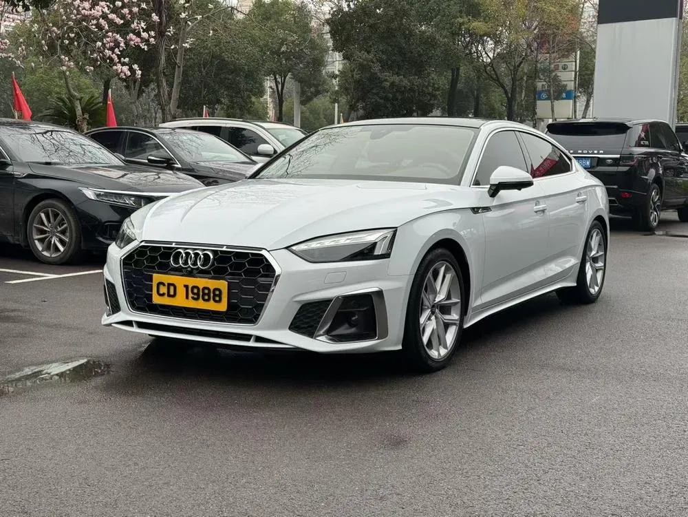Audi A5 Sportback 40 TFSI Fashion Version, 2024 — фото 1