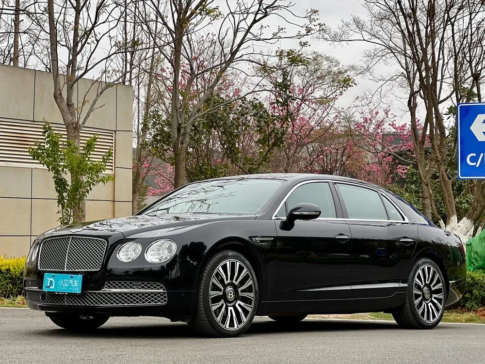 Bentley Flying Spur, 2013
