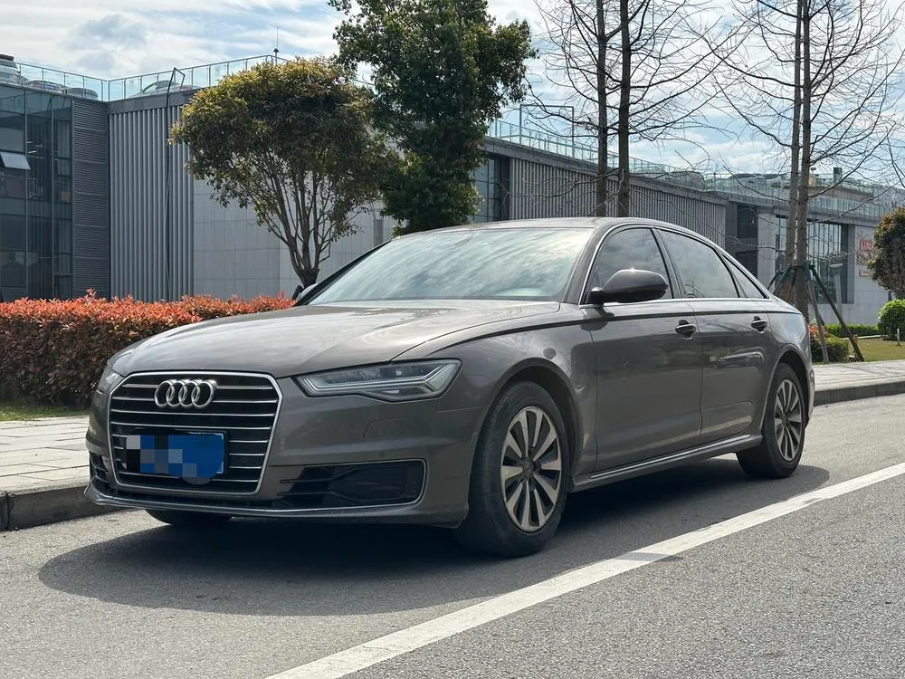 Audi A6L TFSI Version, 2016 — фото 1