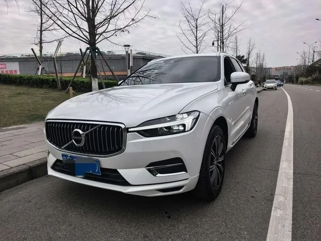 Volvo XC60, 2021