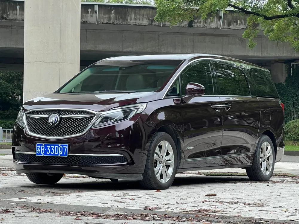 Buick GL8, 2017
