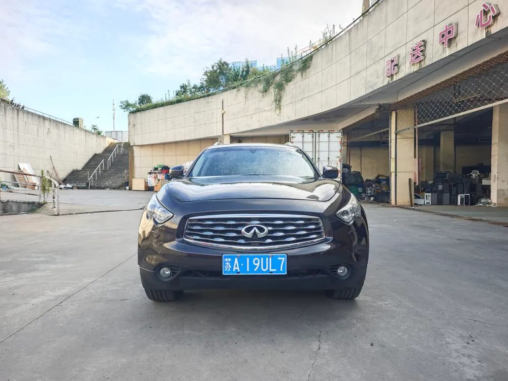 Infiniti FX, 2009