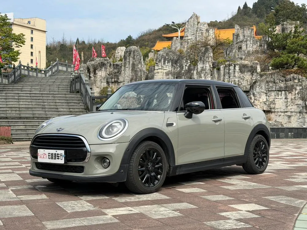 MINI MINI 1.5T COOPER Classic Edition, 2019 — фото 1