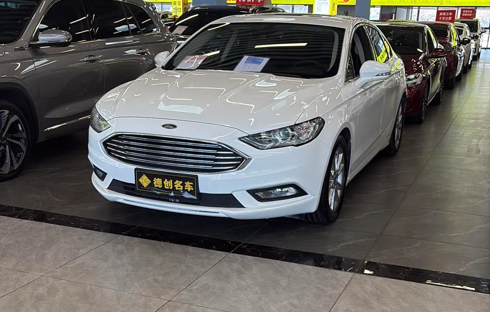 Ford Mondeo EcoBoost 180 Fashion Version, 2017 — фото 1