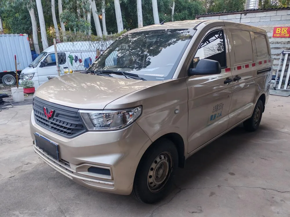 Wuling Hongguang V 1.5L Manual Dynamic Edition, 2021 — фото 1