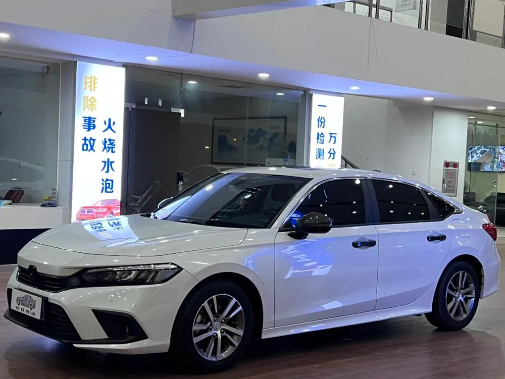 Honda Civic 240TURBO CVT Dynamic Edition, 2023 — фото 1