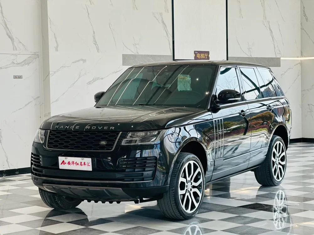 Ленд Ровер Range Rover 3.0T Parallel Import, 2018 — фото 1