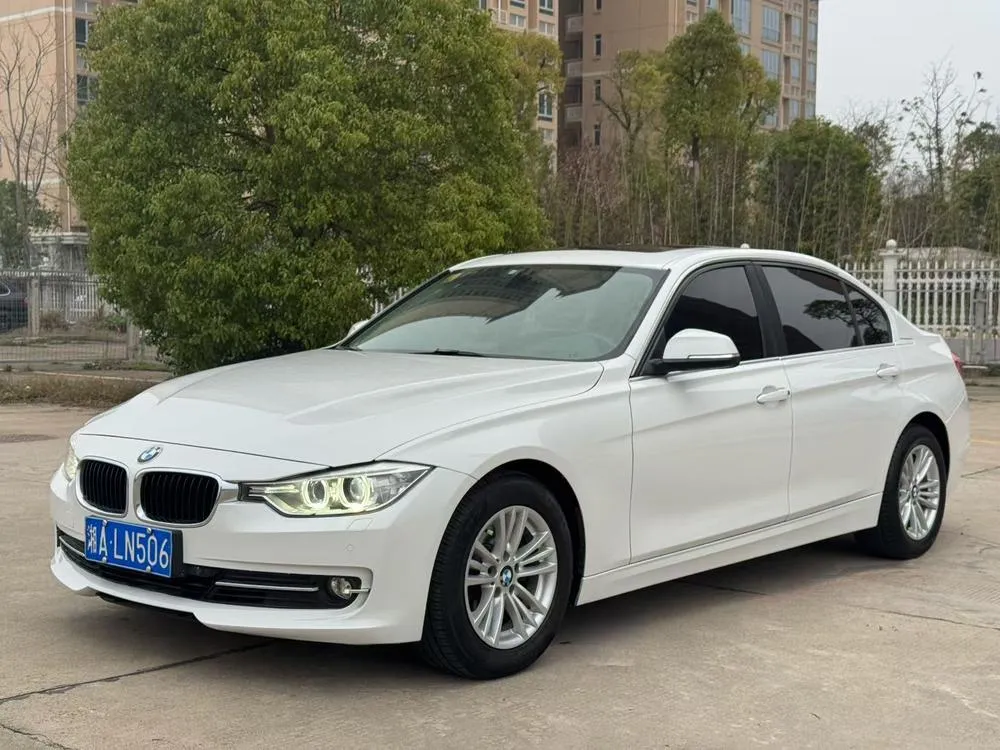 BMW 3-Series, 2015