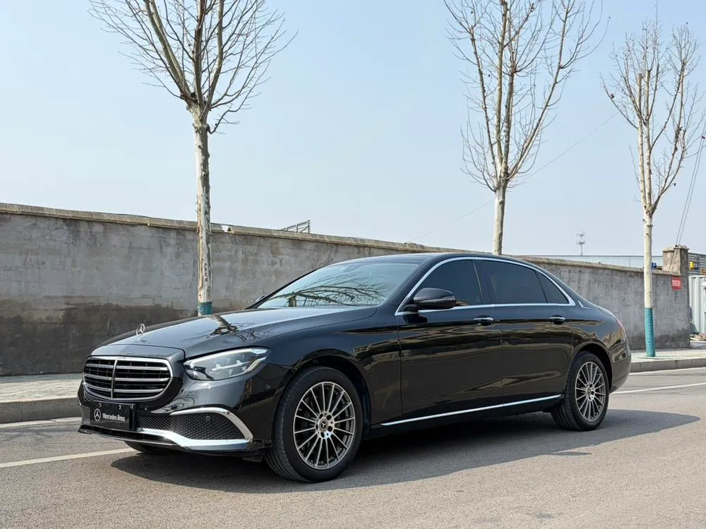 Mercedes-Benz E-Class, 2022