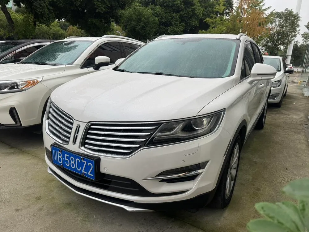 Lincoln MKC, 2017