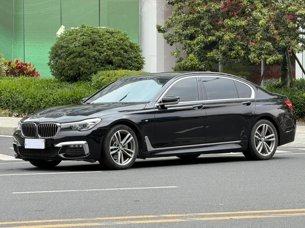BMW 7-Series, 2018
