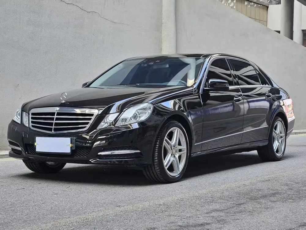 Mercedes-Benz E-Class E 300 L Fashion Luxury Version, 2013 — фото 1